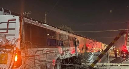 Tren impacta a camión de personal en Escobedo