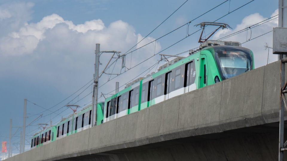 La estación Y Griega del Metro fue cerrada temporalmente por la alta afluencia al Fan Festival en Parque Fundidora.