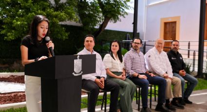 Estudiantes de Santiago reciben apoyo económico para gastos de transporte y alimentación