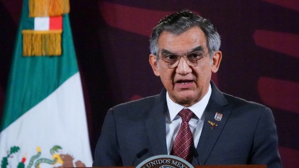 Las autoridades de los Estados Unidos revocaron las visas de los gobernadores Américo Villarreal y Alfonso Durazo, quienes forman parte de una lista de cincuenta funcionarios y políticos mexicanos vinculados al partido oficial.