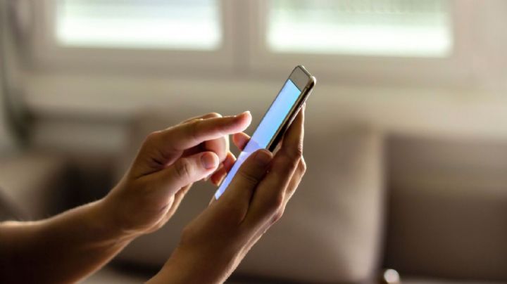 El registro forzado de líneas celulares: El polémico truco de las operadoras