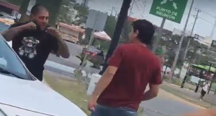 Captan pelea entre conductores de transporte de alquiler afuera de centro comercial en Juárez