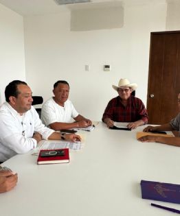 Diálogo entre el Congreso y el Presidente Municipal de Chichimilá