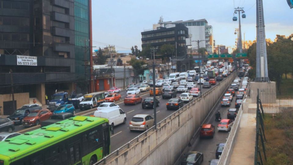 Las limitaciones vehiculares operaran de manera estricta desde las 5:00 hasta las 22:00 horas en CDMX y Edomex