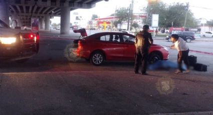 Muere conductor de aplicación en el Boulevard López Portillo en Escobedo