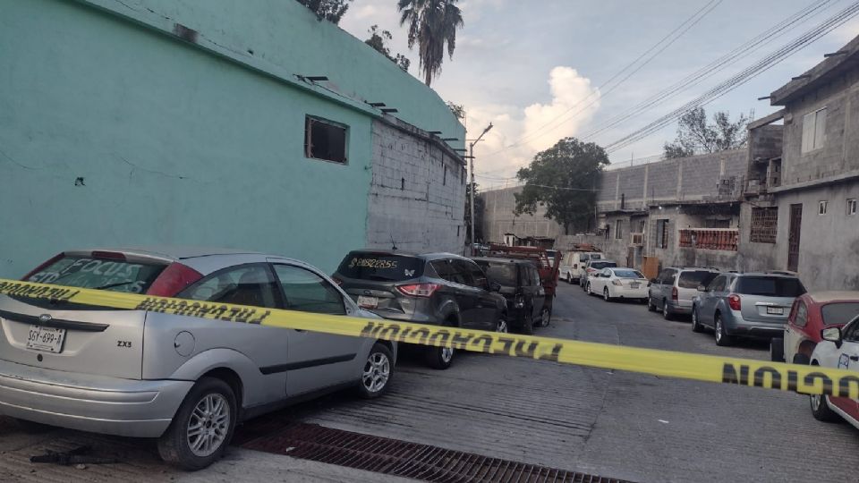 Las autoridades buscan a los agresores que escaparon en motocicleta luego de realizar los disparos en la colonia Constituyentes del 57.