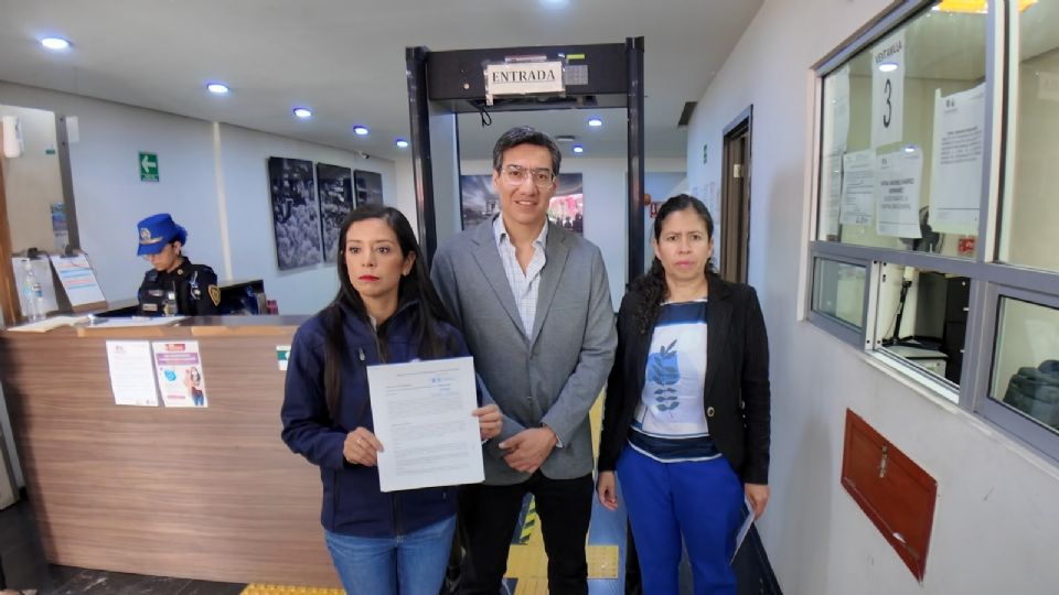 PAN denuncia corrupción en obras del Metro.