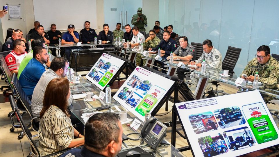 El Gobierno de Sinaloa puso en marcha el Operativo Verano Seguro 2026 con la participación de 18 mil 309 elementos de seguridad y auxilio.
