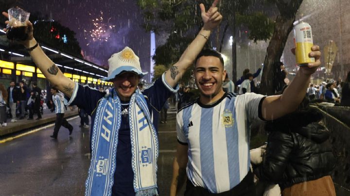 Argentina celebra pase a la final del Mundial; miles salen a las calles