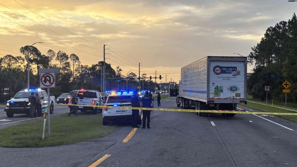 Las autoridades federales confirmaron la muerte de un migrante mexicano tras un operativo fallido de ICE en Florida.