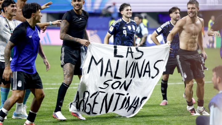 FIFA define posible castigo a Argentina por pancarta de Malvinas