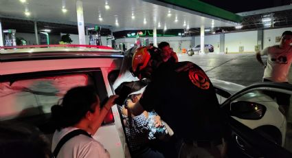 Choque deja dos lesionados en el Centro de Monterrey