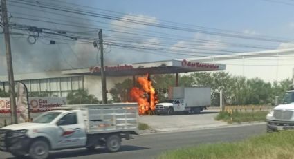 Se incendia camión en gasera de Apodaca; hay dos heridos