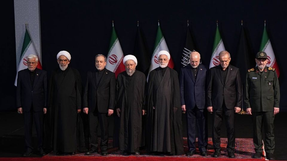 El público iraní podrá despedirse formalmente el sábado y el domingo en la misma mezquita.