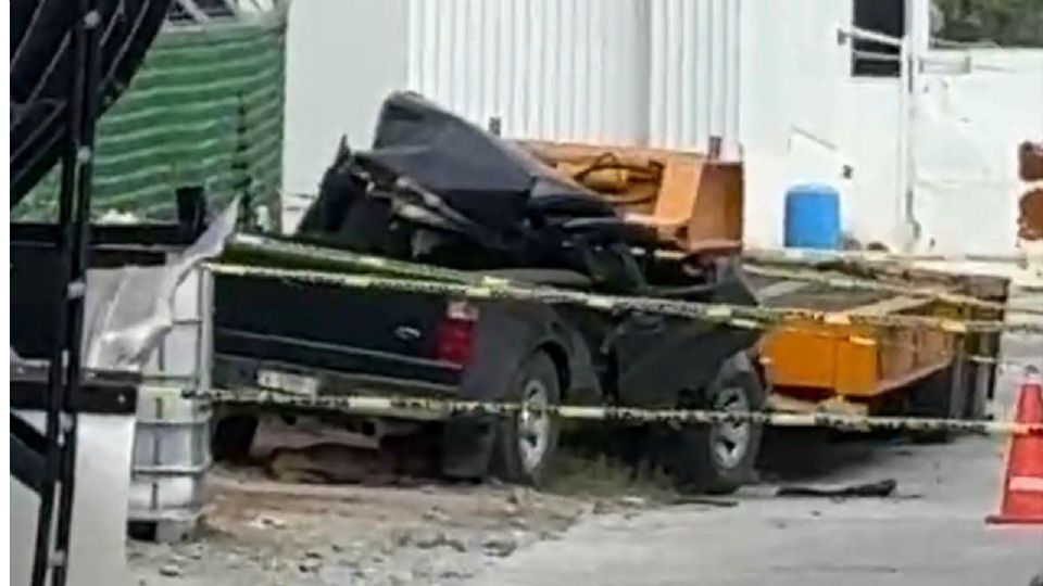 Autoridades estatales y cuerpos de auxilio realizaron las diligencias tras el accidente registrado en la carretera Allende-Cadereyta.