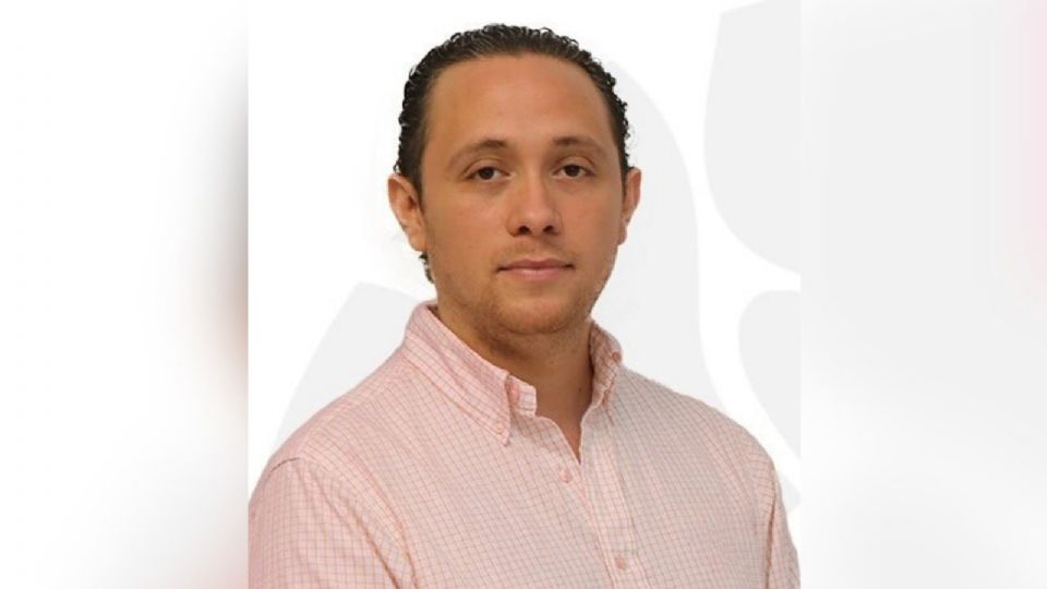 Héctor José Contreras Mercader dejó el SAT de Quintana Roo tras verse envuelto en controversias por su estilo de vida.