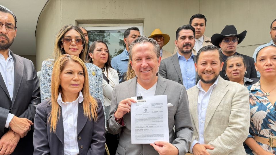 Que Siga la Democracia impugna fallo del INE.