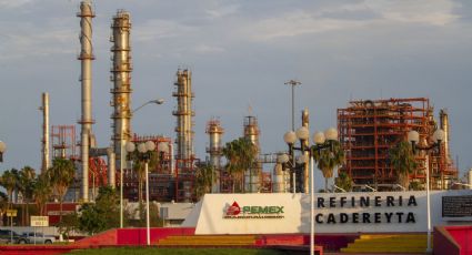 Reservas de petróleo de Pemex caen 46% en 12 años
