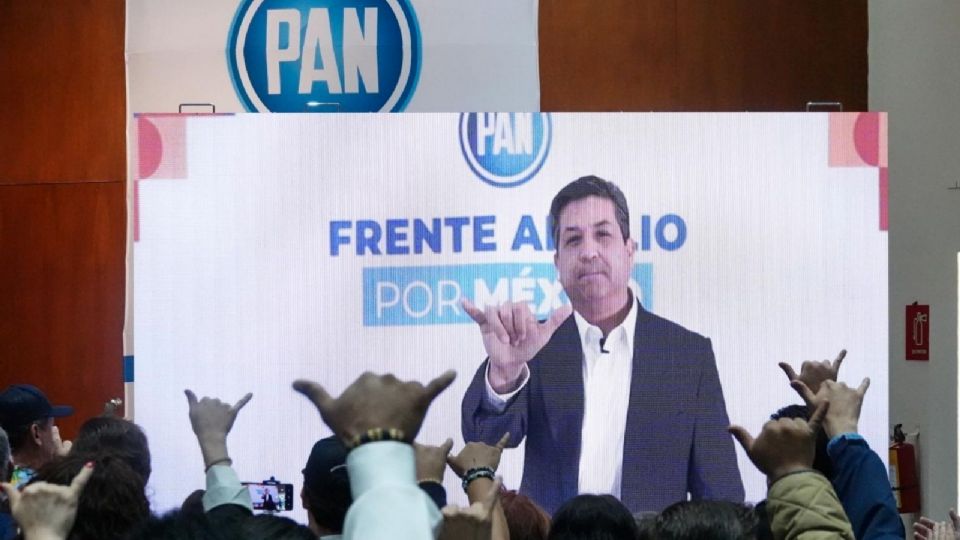 Cabeza de Vaca llama 'cobarde' a Santiago Nieto y anuncia demandas tras ser acusado de amenazas.