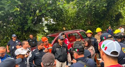 Refuerzan rescate de familia atrapada en gruta de Cuetzalan