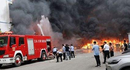 Incendio en China deja 28 muertos; detienen a directivos