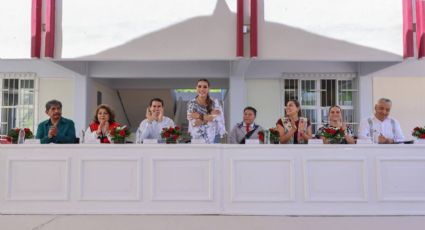 Evelyn Salgado entrega nueva telesecundaria