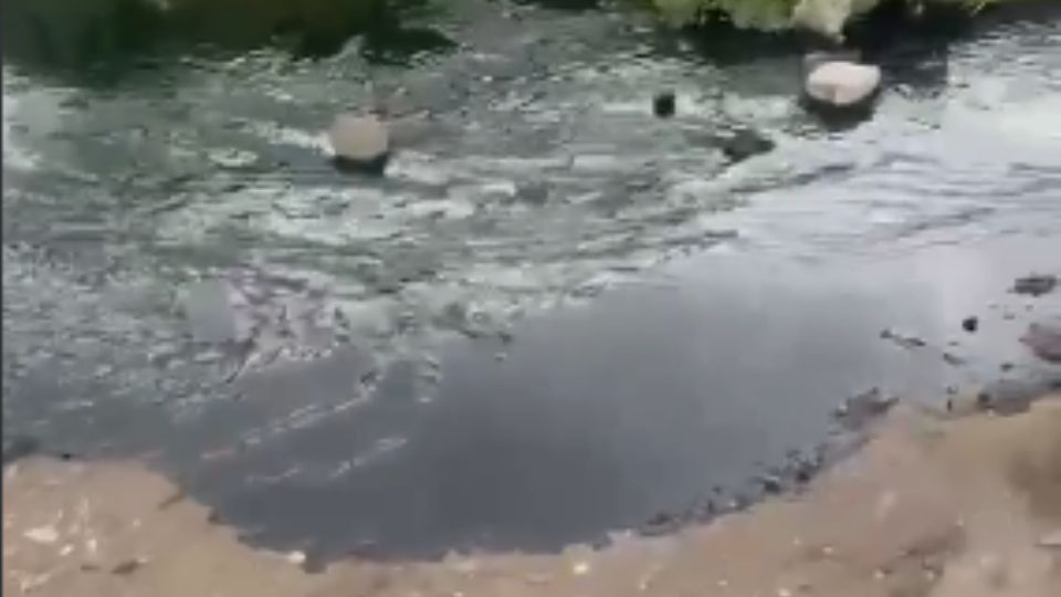 Cinco tomas clandestinas utilizadas para la extracción ilegal de combustible fueron localizadas en Mineral de la Reforma.